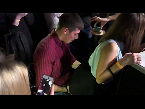 ❤️ Kugonana kwenikweni mu kalabu yausiku yaku Russia. Mtsikana wazaka 18 waku Russia ku anus ndi nyini adathamangitsidwa mu kalabu yausiku Kanema wolaula pa ny.rionews.top  ☑